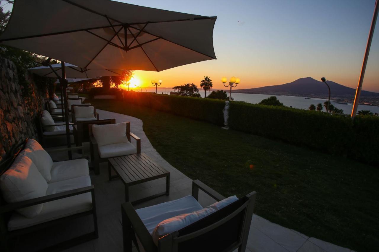 Experience Boutique Hotel - Villa Cimmino カステッランマーレ・ディ・スタービア エクステリア 写真