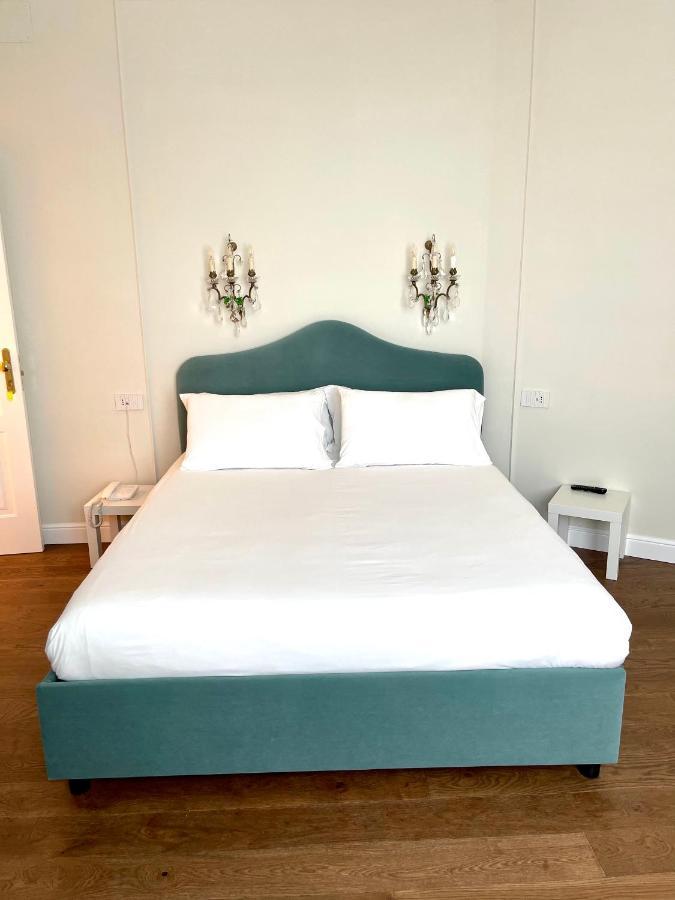 Experience Boutique Hotel - Villa Cimmino カステッランマーレ・ディ・スタービア エクステリア 写真
